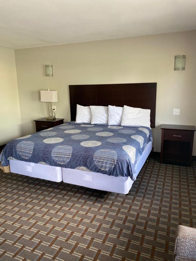 New Budget Inn Eaton 외부 사진